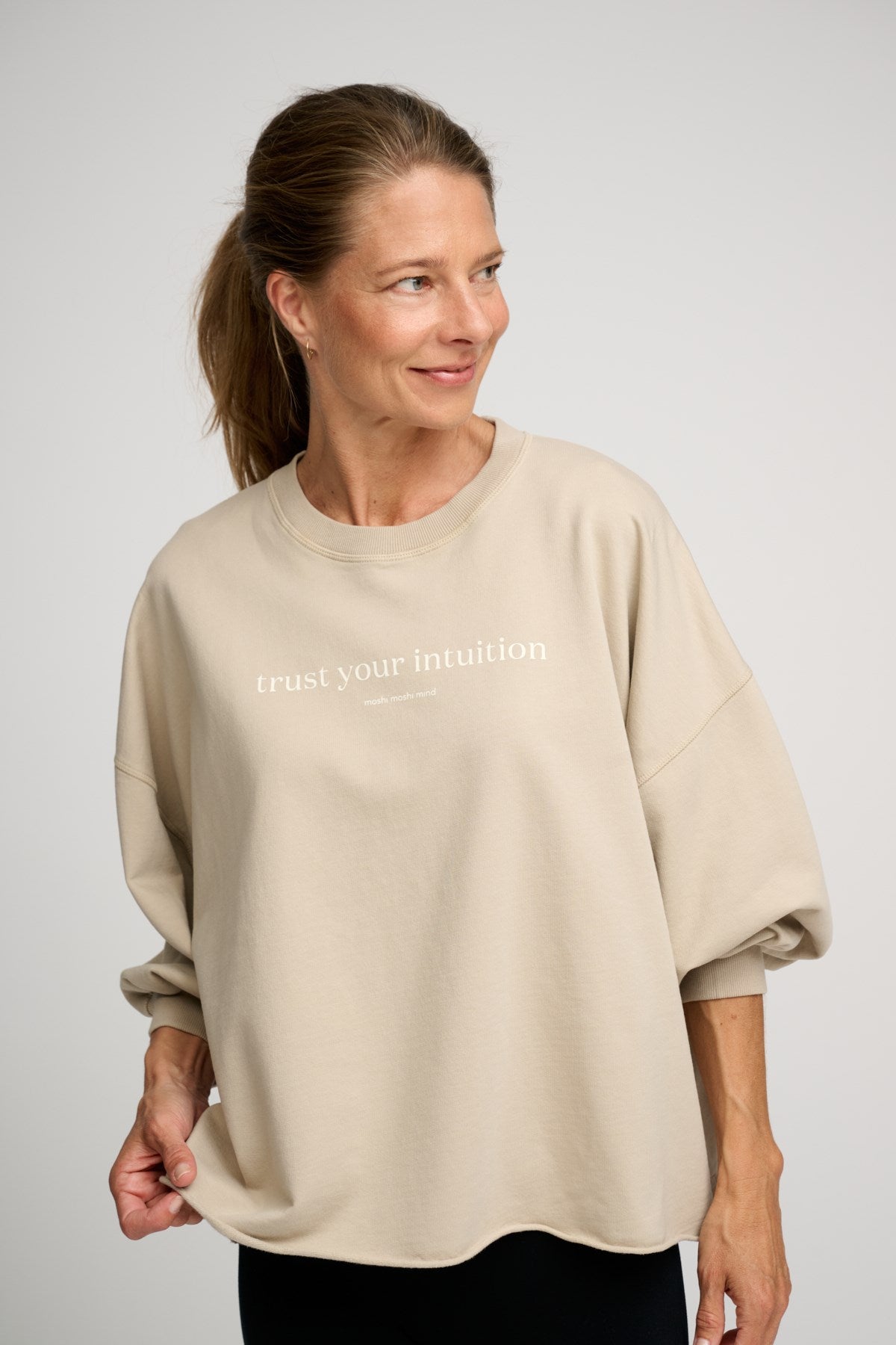 mantra sweat ⏐ Shop sweatshirts online ⏐ moshi moshi mind