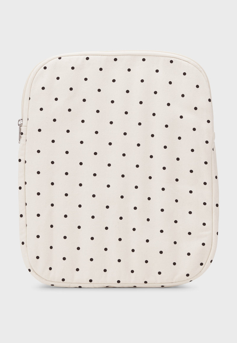 10568 Dottedcomputercover Ecrublackdots 1