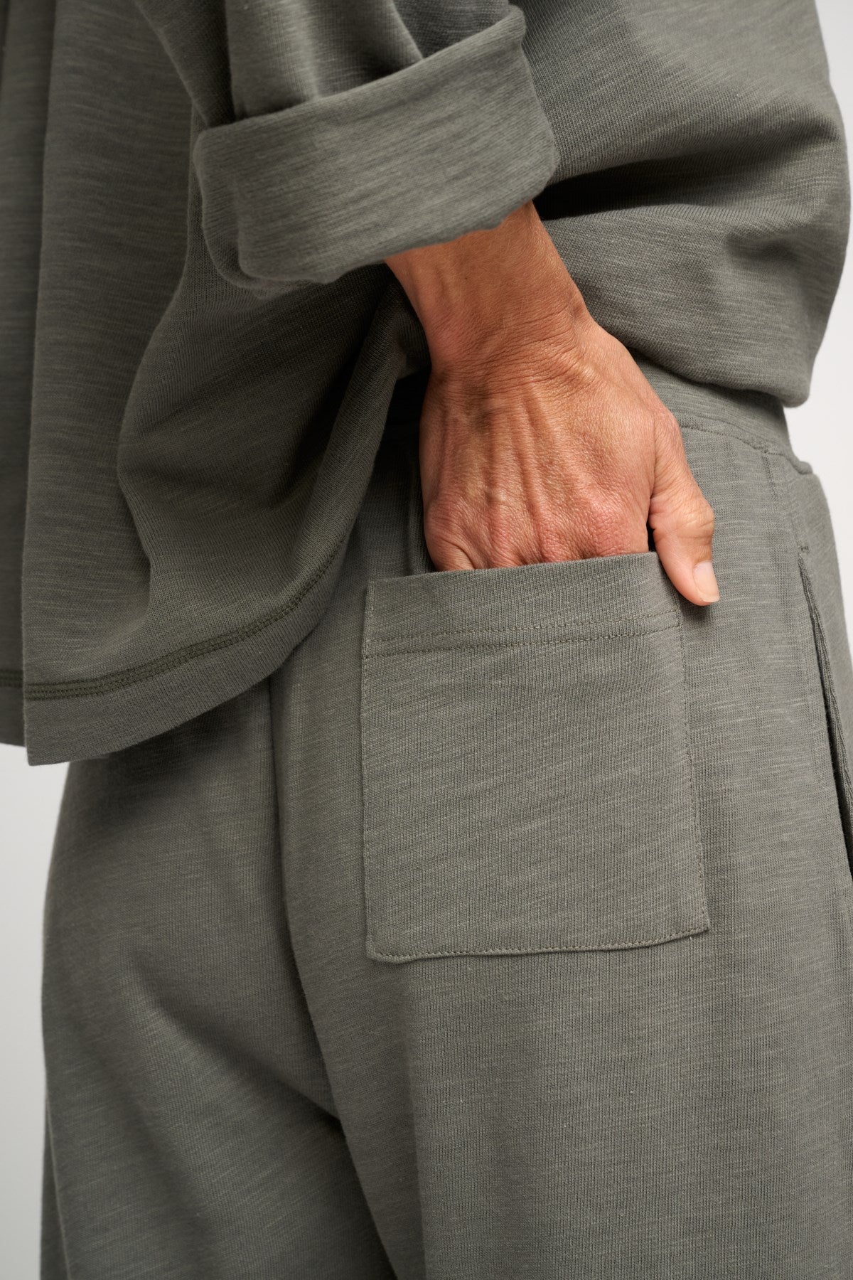 buddha sweatpants ⏐ Shop sweatpants online ⏐ moshi moshi mind