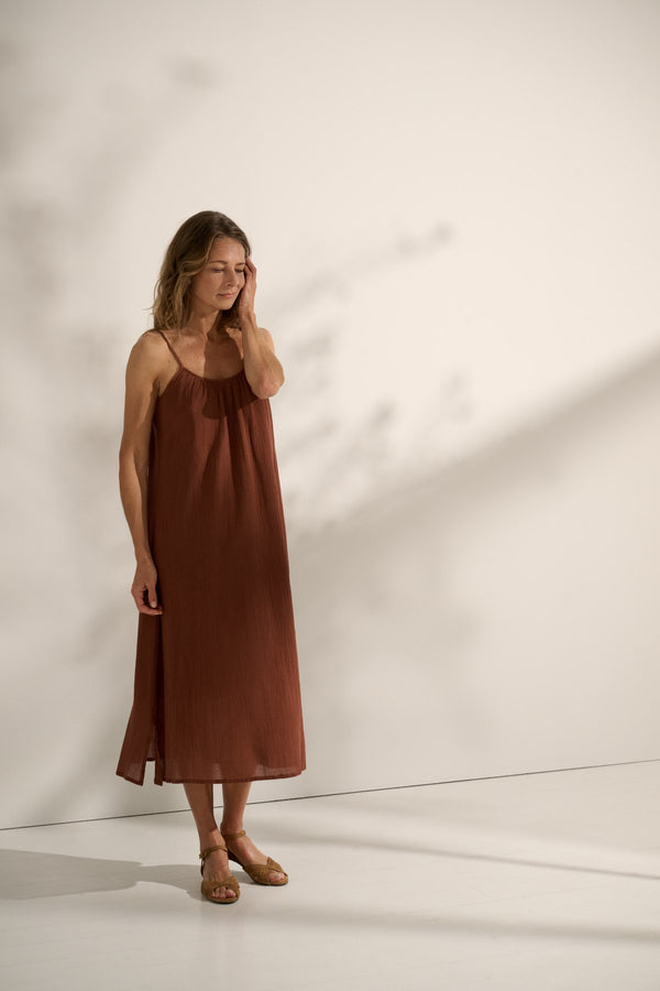 Cave Darkterracotta 171 LOW