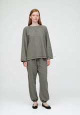 Earth-Zen-Khakigrey-182-LOW