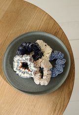 lesswaste_scrunchie_979_LOW