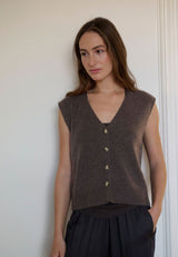 pernille_vest_stone_brown