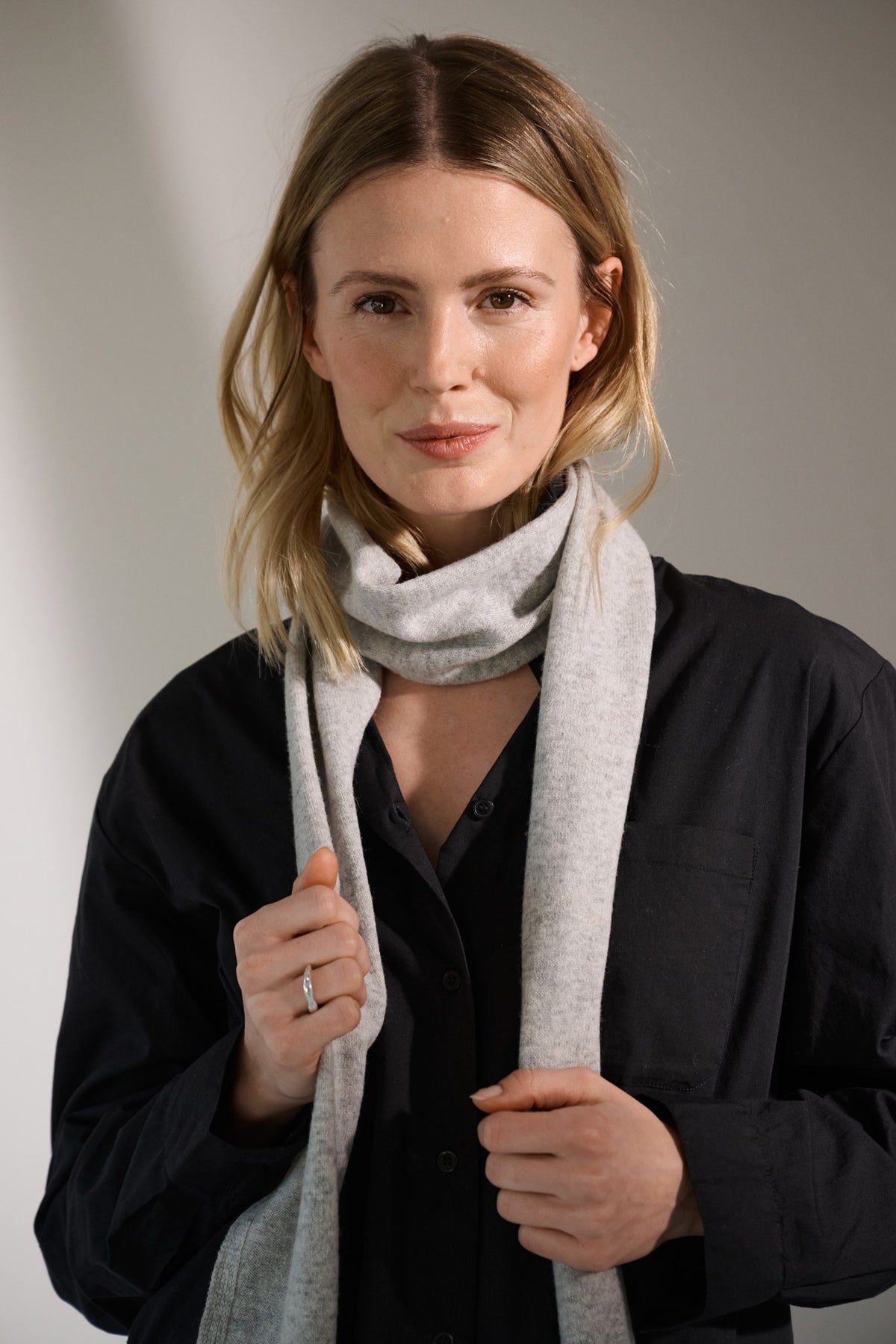 Thin grey scarf discount