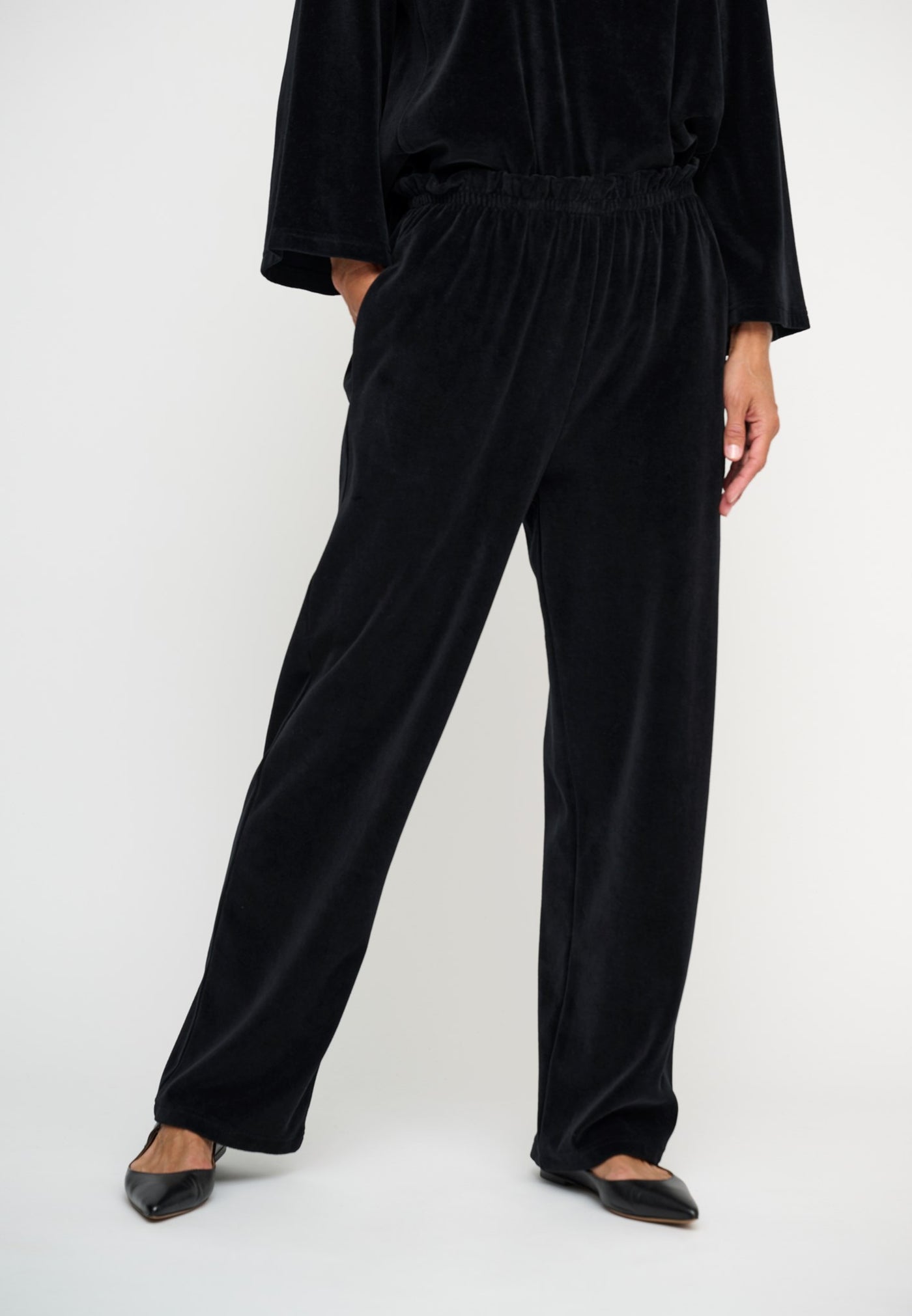 aurora pants velvet | Buy pants for women online