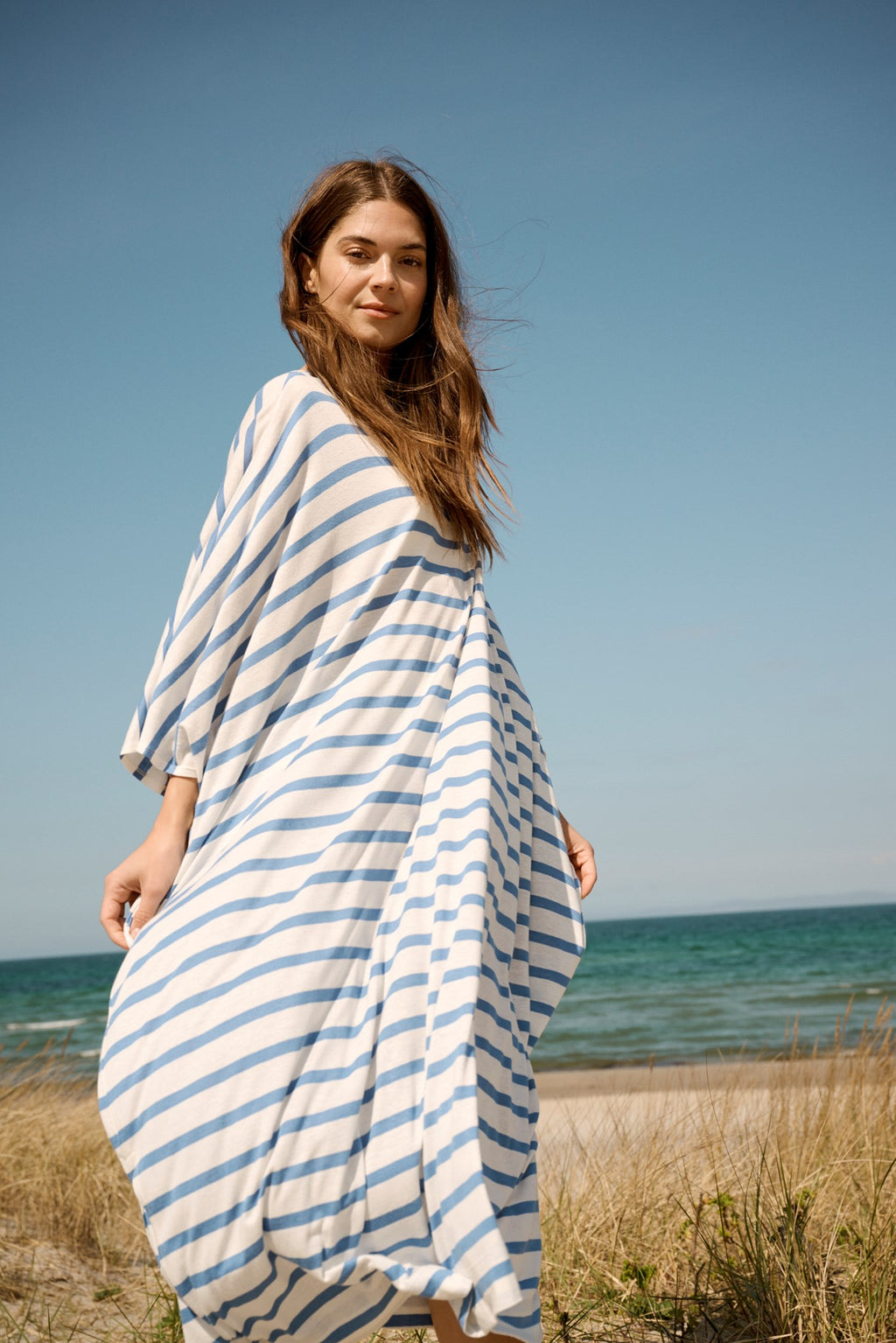 Striped kaftan 2025